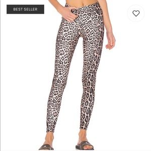Onzie High Waisted Leopard Legging